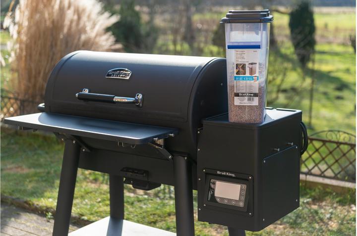 Actual product image Broil King Pellet container