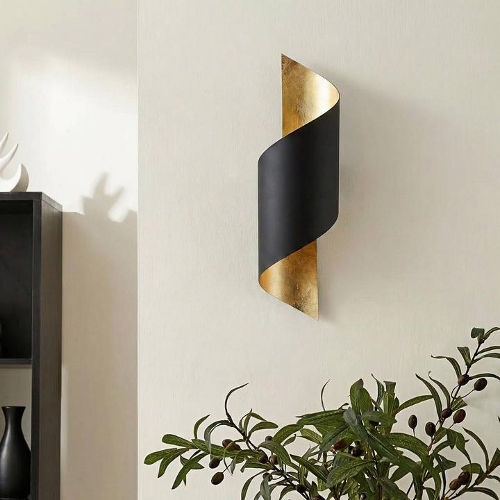 Produktbild Lindby Metallwandleuchte Vanni, eingedreht, schwarz-gold (E27)