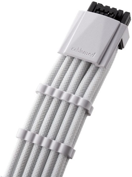 Produktbild CableMod Pro ModMesh 12VHPWR auf 3x PCI-e Verlängerung - 45cm, weiss