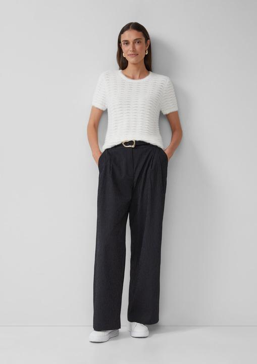 Produktbild s.Oliver Strickpullover Kuscheliger Kurzarm-Pullover mit Wellenstrickmuster und Pailletten (40)