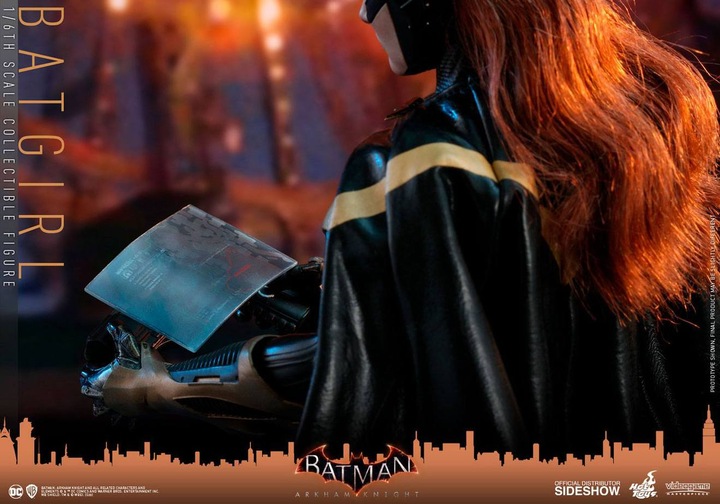 Actual product image Hot Toys Batman Arkham Knight "Batgirl" 1/6 action figure Videogame Masterpiece