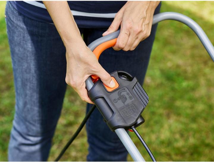 Actual product image Black & Decker BEMW351 (Electrical connection)
