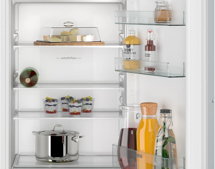 Actual product image Siemens refrigerator COOL-FREEZE. KI42L2FE1 (187 l)