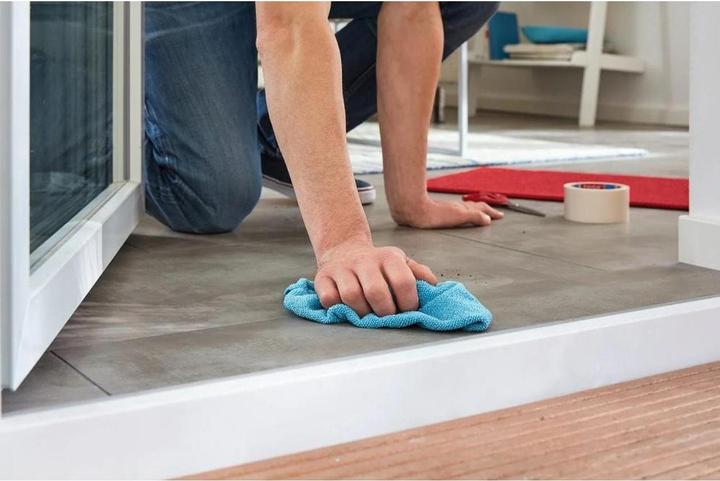 Produktbild tesa Verlegeband REMOVABLE (50 mm)