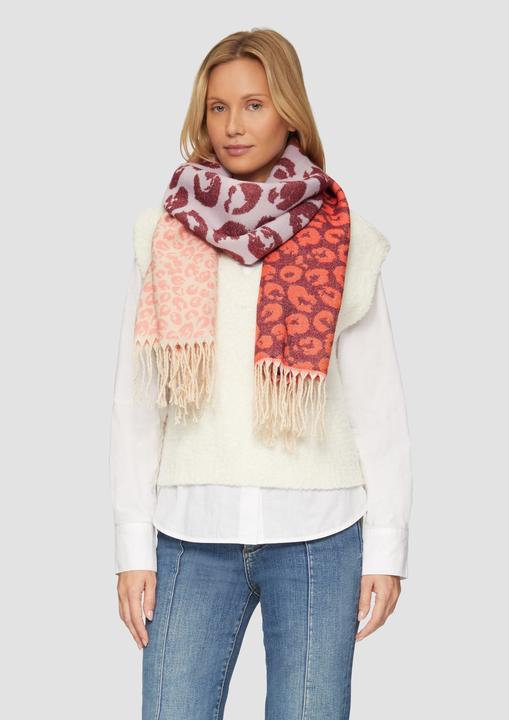 Actual product image S.Oliver Tuch Schal mit Fransen