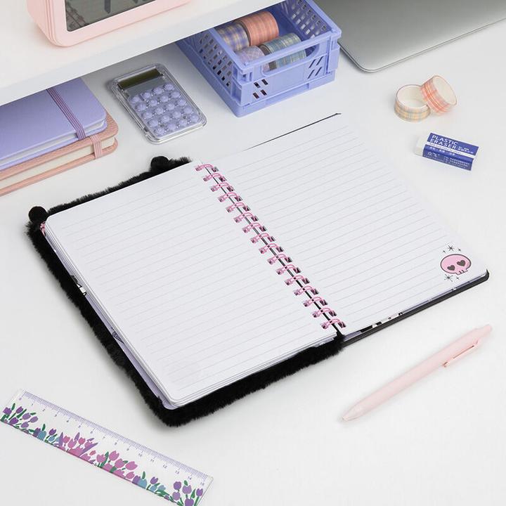 Produktbild Paladone Products Paladone Agenda A5 Peluche Hello Kitty Kuromi (A5, Liniert, Weicher Einband)