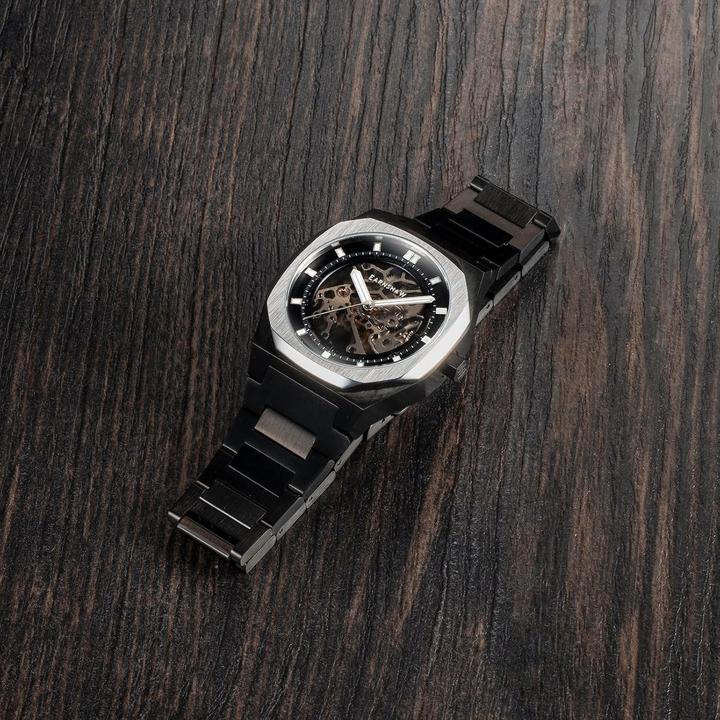Actual product image Thomas Earnshaw Automatic Skeleton Watch (Skeleton watch)