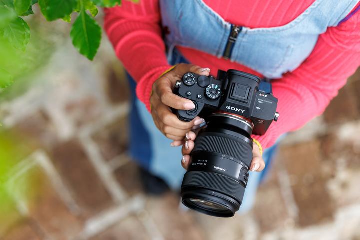 Productafbeelding Tamron 35-100mm F/2.8 Di III VXD Sony E (Sony E, APS-C / DX)
