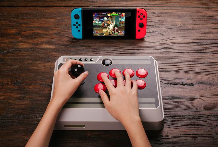 Produktbild 8bitdo N30 Arcade Stick (Switch, PC, Mac, Android)