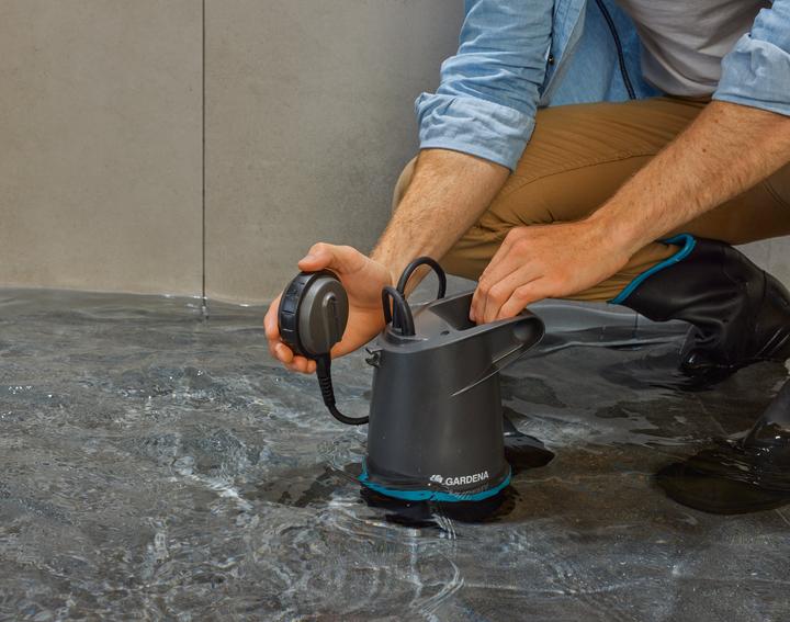 Productafbeelding Gardena 20001 Basic (Heldere waterpomp)