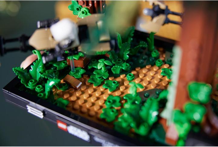 Image du produit LEGO Poursuite sur Endor - Diorama (75353, LEGO Star Wars)