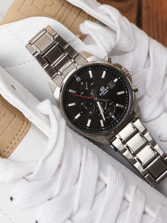 Produktbild Casio Edifice (Chronograph, 44 mm)