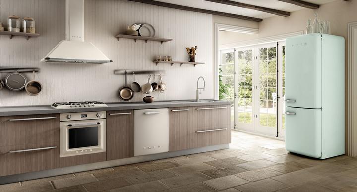 Image du produit Smeg FAB32RPG5 (331 l)