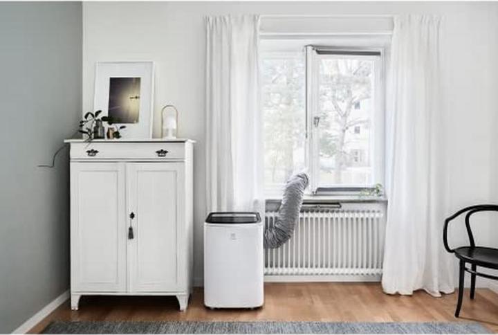 Actual product image AEG Window Kit Awk04