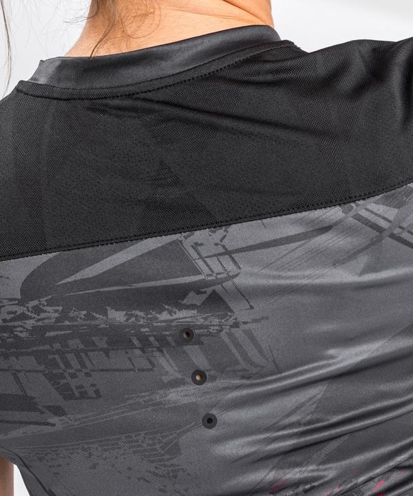 Produktbild UFC | Venum Authentic Fight Week 2.0 Dry Tech T-Shirt - For Women (L)