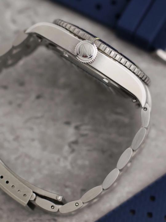 Image du produit Spinnaker SP-5097-77 Spence 300 (Montre de plongée)