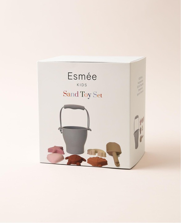 Actual product image Esmée Sand toy set with kettle, shovel and moulds