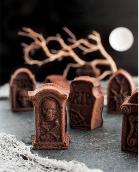 Actual product image Nordic Ware Tombstone Cakelet Pan