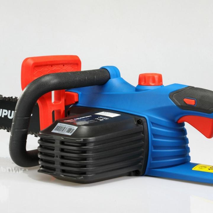 Produktbild Blaupunkt Elektro-Kettensäge 230V 2 4 kW CS4010 (Elektro Kettensäge)