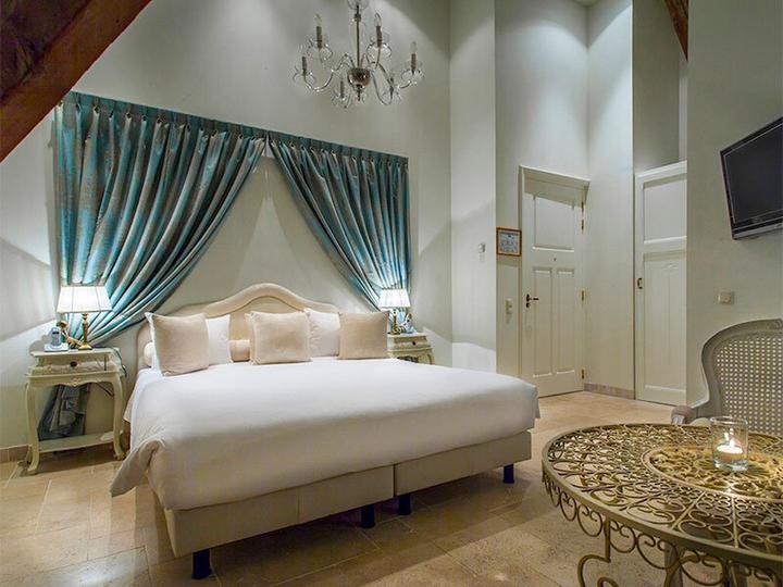 Produktbild Smartbox Benelux Deluxe mit 1 Übernachtung in königlichem Ambiente (2 Personen)