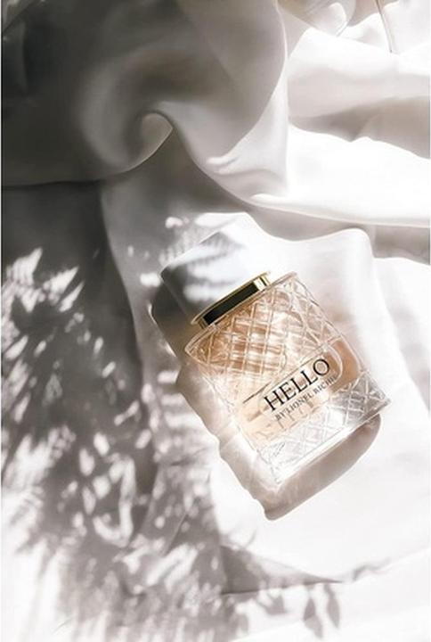 Actual product image Lionel Richie Hello Lush Sweet Indulgent Fragrance (Eau de toilette, 30 ml)