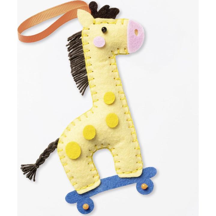 Actual product image Magni Mini Felt Sewing Set Giraffe 13-piece