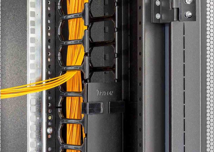 Produktbild Triton RAB-VP-H10-X1 - Kabelführungspanel 10 HE, Kammschiene zweireihig