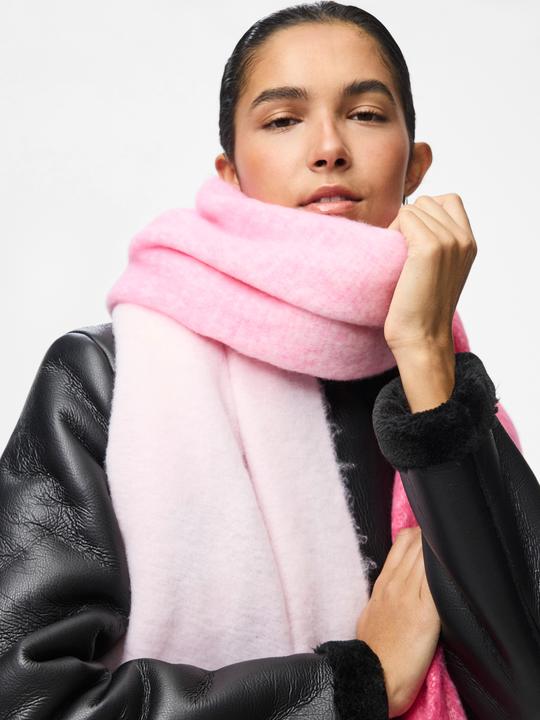 Actual product image Pieces Pcbea Long Scarf Noos Bc