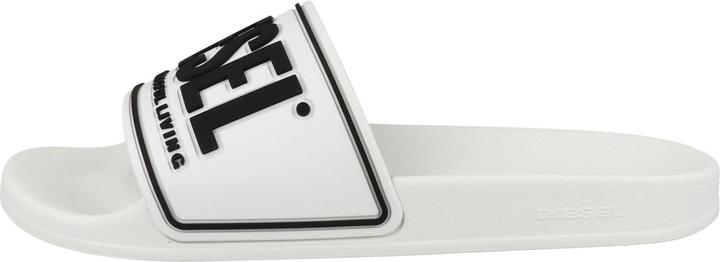 Diesel SA-Mayemi CC - 52271 (46)