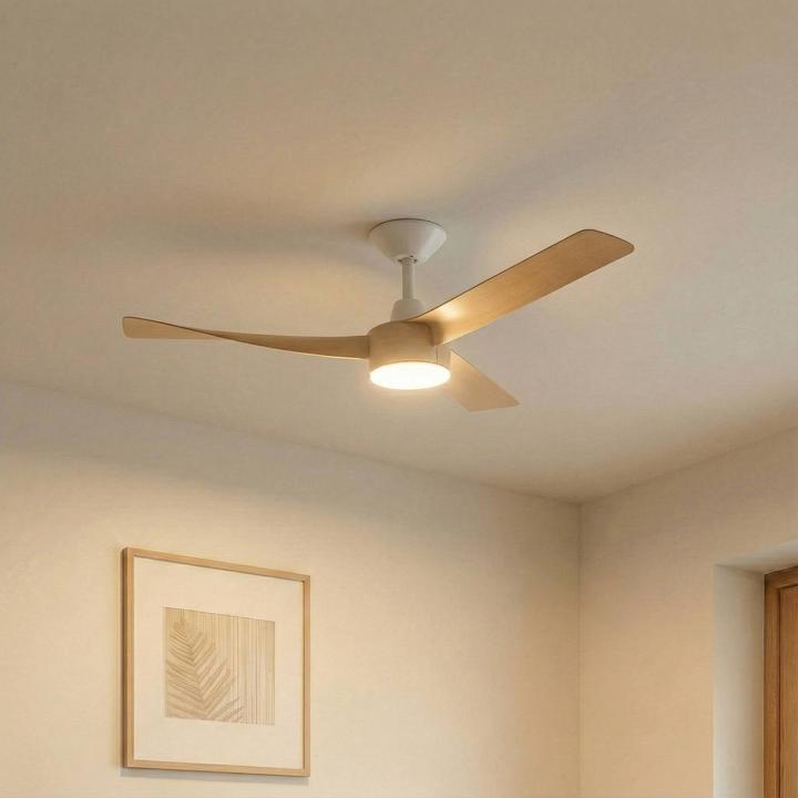 Produktbild Lucande LED-Deckenventilator Airona, weiss/holz DC leise dim. (46 dB)