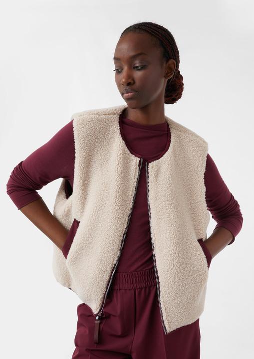 Produktbild Comma Wendeweste mit Teddyfell (46)