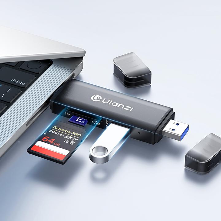 Actual product image Ulanzi CR3 3-IN-1 Card Reader 4.0 w/ USB EN USB-C (USB, USB-C)