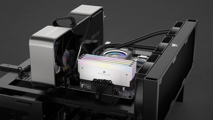 Actual product image Corsair Dominator Titanium RGB (2 x 32GB, 6000 MHz, DDR5 RAM, DIMM)