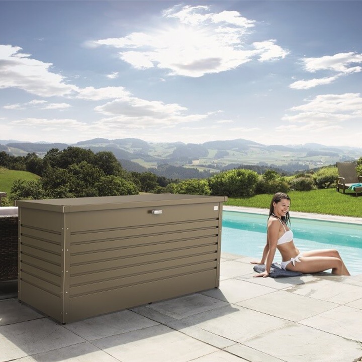 Actual product image Biohort LeisureBox 200