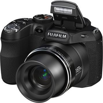 Fujifilm FinePix S2950, 14MP, zoom 18x, filmati HD, nero
