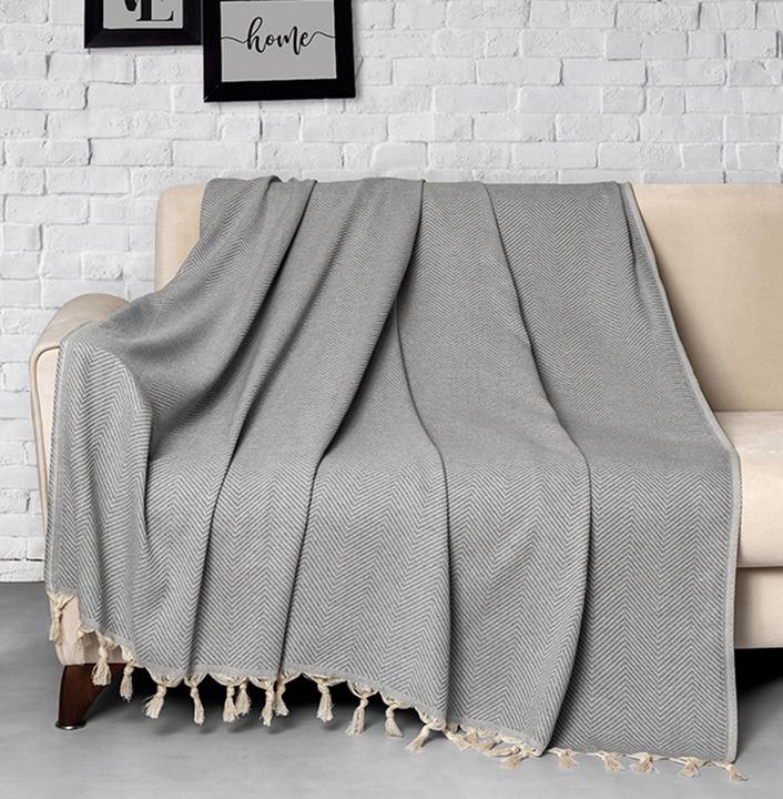 Gris