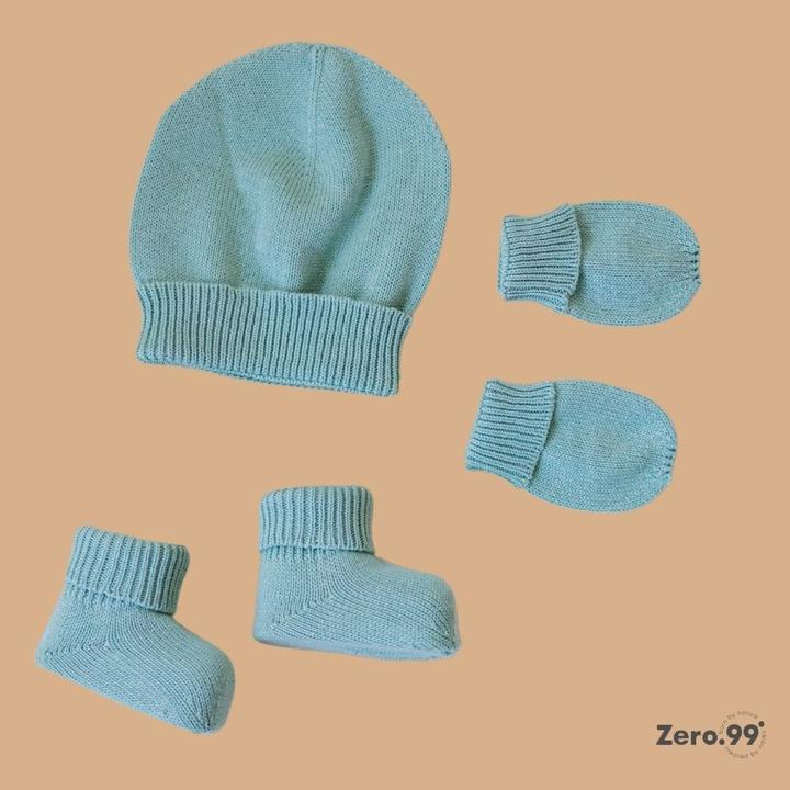 Produktbild Zero.99 Baby Erstlings-Set 3-teilig: Mütze, Fäustlinge & Schühchen. 100% Baumwolle (50, 56, 62)