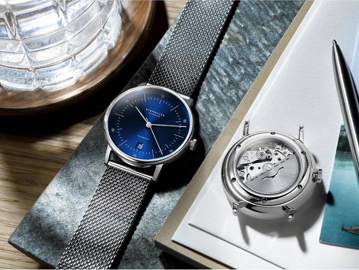 Actual product image Sternglas S02-NA06-MI04 (Analogue wristwatch, 38 mm)
