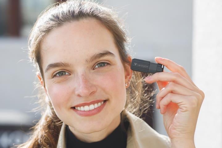 Image du produit Verbatim PinStripe (128 Go, USB-A)