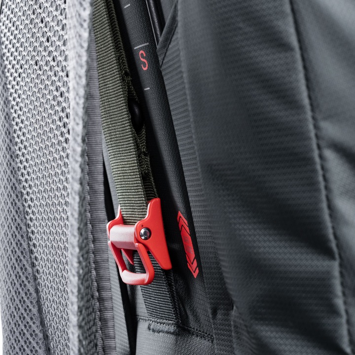 Actual product image Deuter Futura Air Trek (50 l)