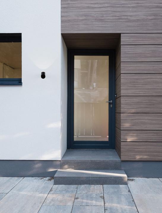 Actual product image Nova Luce BRICE LED wall light black 6W IP54 warm white 6x12x4cm 9136176