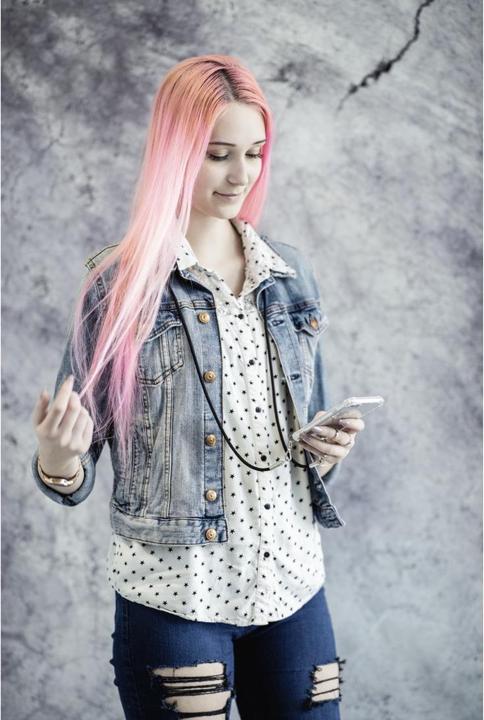 Actual product image Hama Cross Body