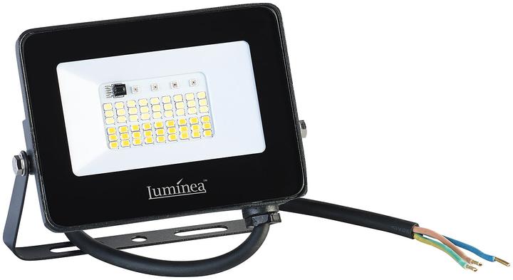 Actual product image Luminea Set of 2 weatherproof outdoor floodlights (1250 lm, IP65)