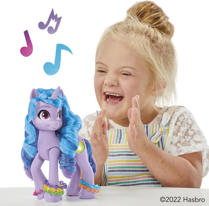 Actual product image My Little Pony Discover your pony sparkle Sparkle Fun Izzy Moonbow, 20 cm high pony for children, with