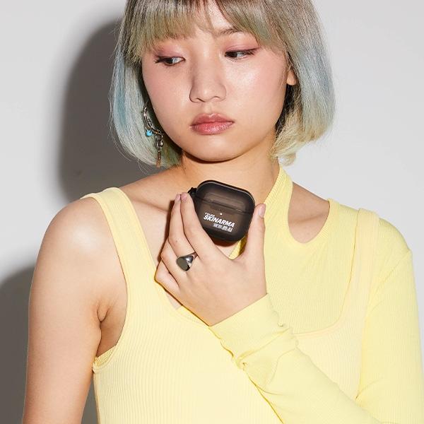 Actual product image Skinarma case Kinzoku AirPods Pro 2 smoke