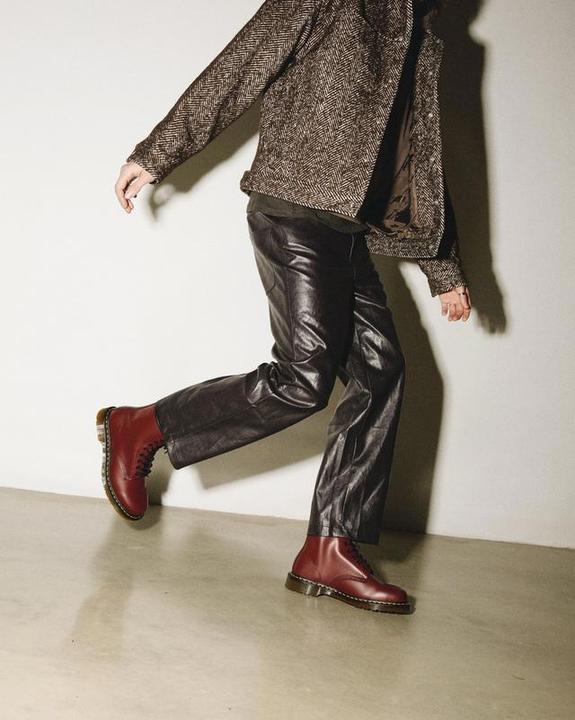 Actual product image Dr. Martens 1460 (40)