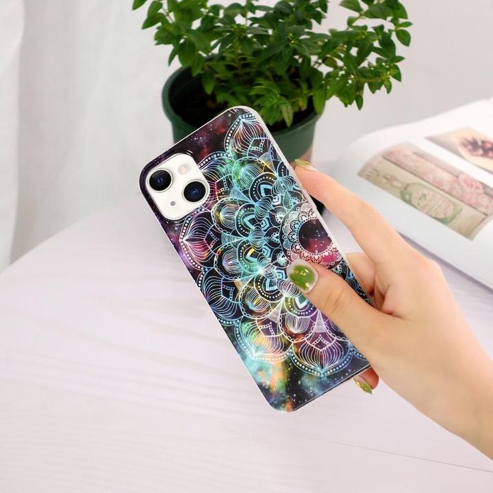 Actual product image Cover-Discount iPhone 15 - Glow-in-the-Dark Silicone Case Mandala (Apple iPhone 15)