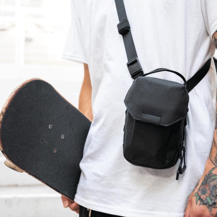 Produktbild Wandrd X1 Cross Body Bag Small Zwart (Kamera Schultertasche, 1 l)