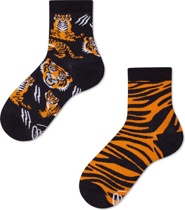Actual product image Many Mornings Feet of the Tiger Kids (Single pack, 31 - 34)