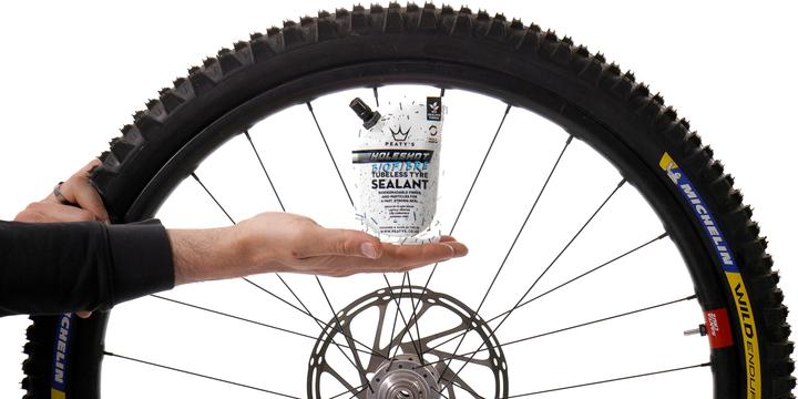Actual product image Peaty's Holeshot BioFibre Tubeless Tyre Sealant - 120 ml